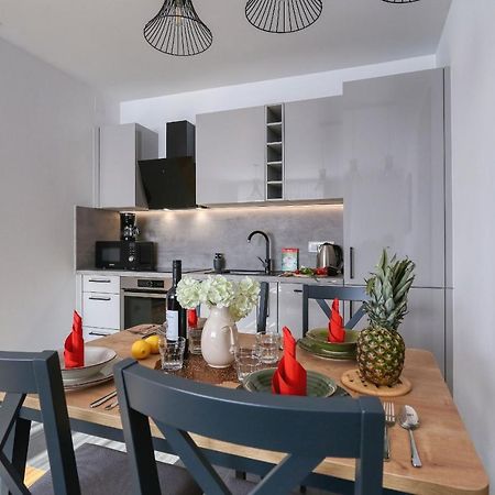 Apartments Perla With Free Parking Задар Экстерьер фото