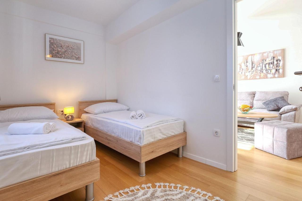 Apartments Perla With Free Parking Задар Экстерьер фото