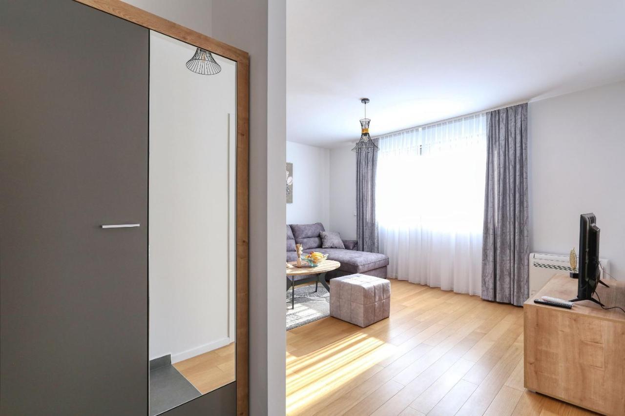 Apartments Perla With Free Parking Задар Экстерьер фото
