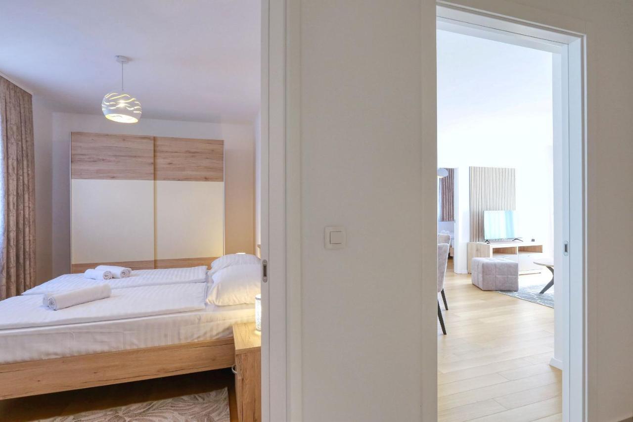 Apartments Perla With Free Parking Задар Экстерьер фото