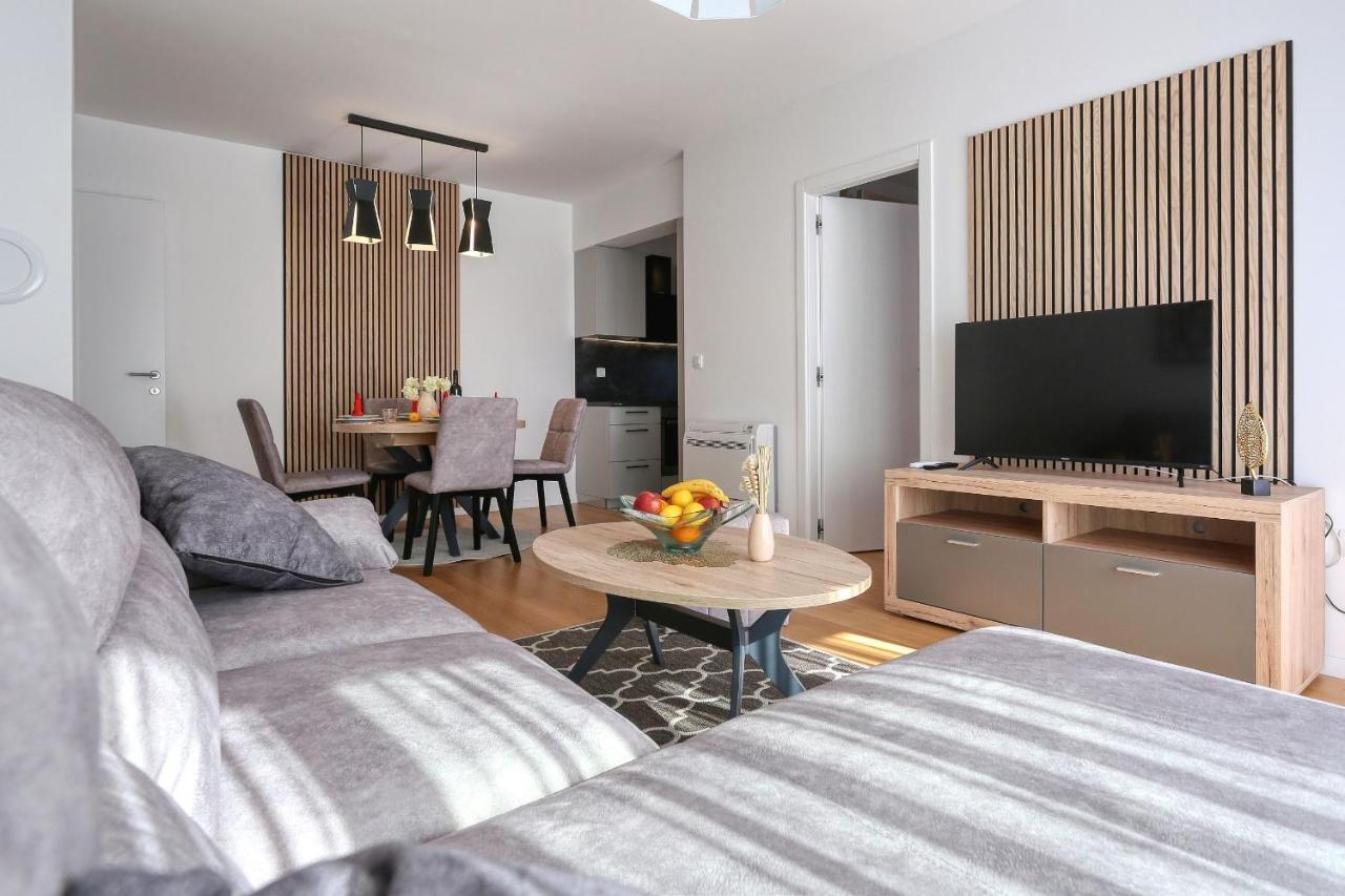Apartments Perla With Free Parking Задар Экстерьер фото